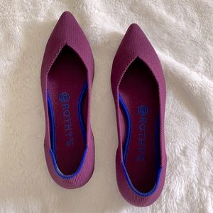 New Rothy’s Orchid Point size 7.5